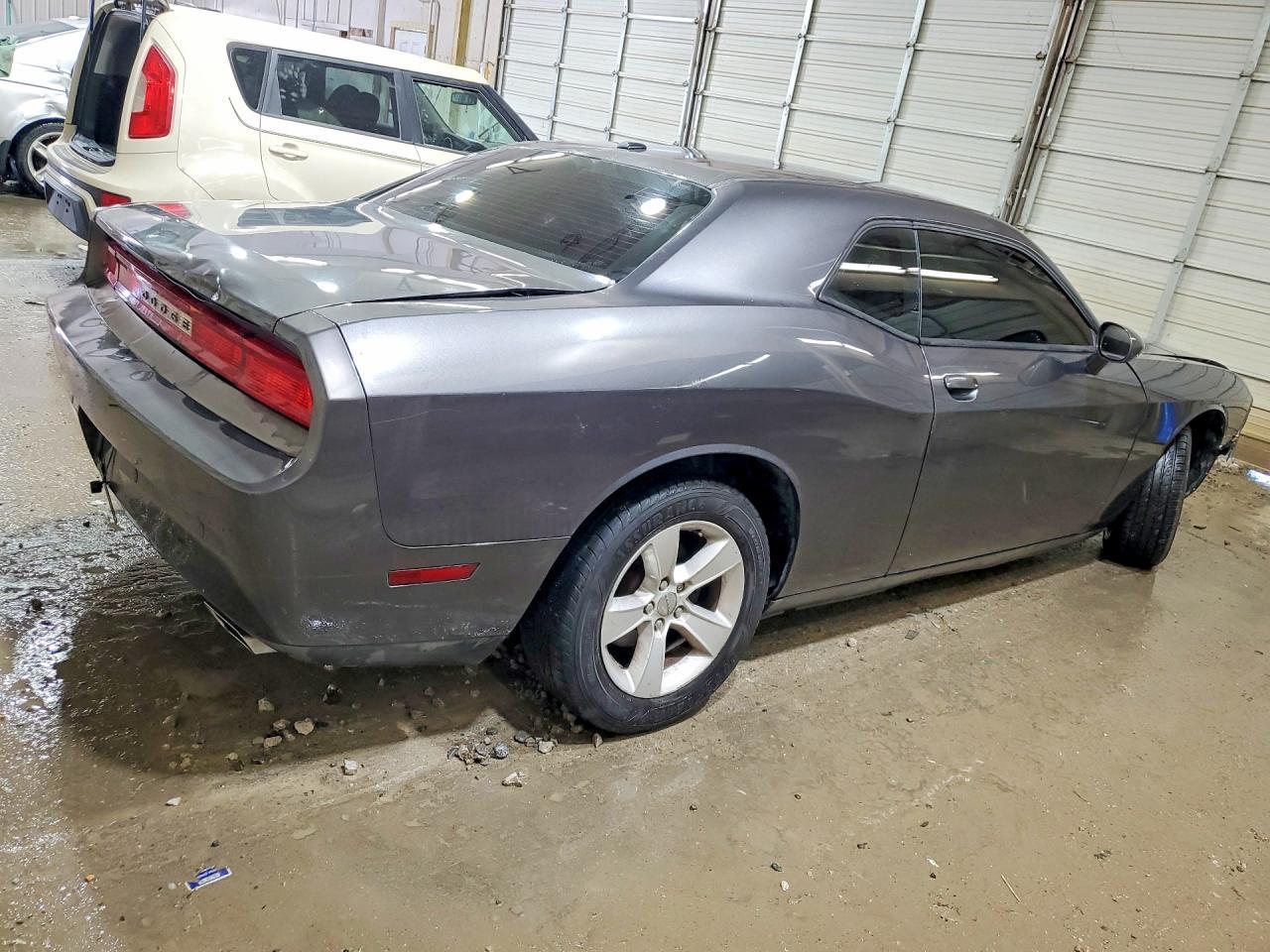 2013 Dodge Challenger Sxt - zdjęcie 3