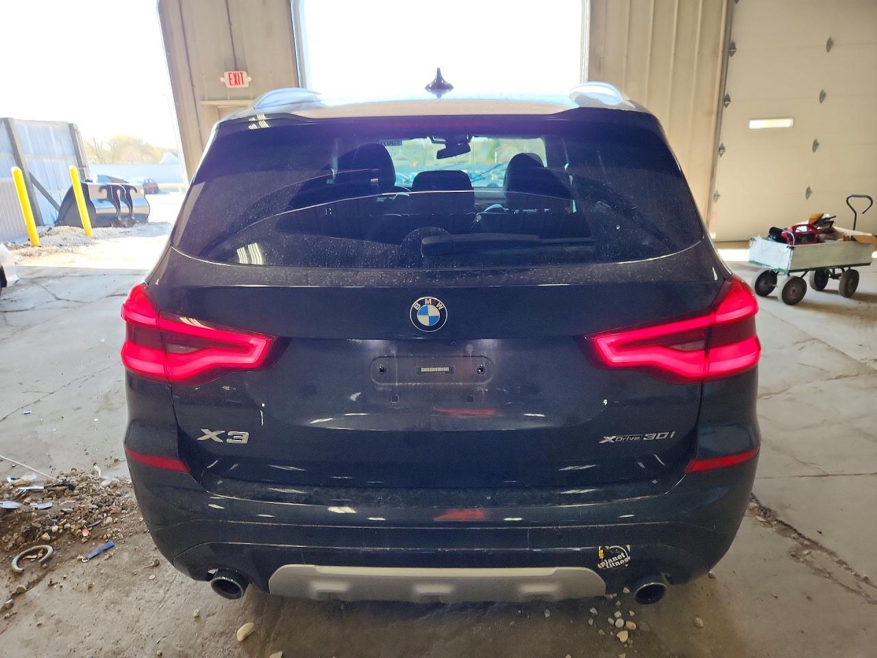 2021 BMW X3 xDrive30I - zdjęcie 6