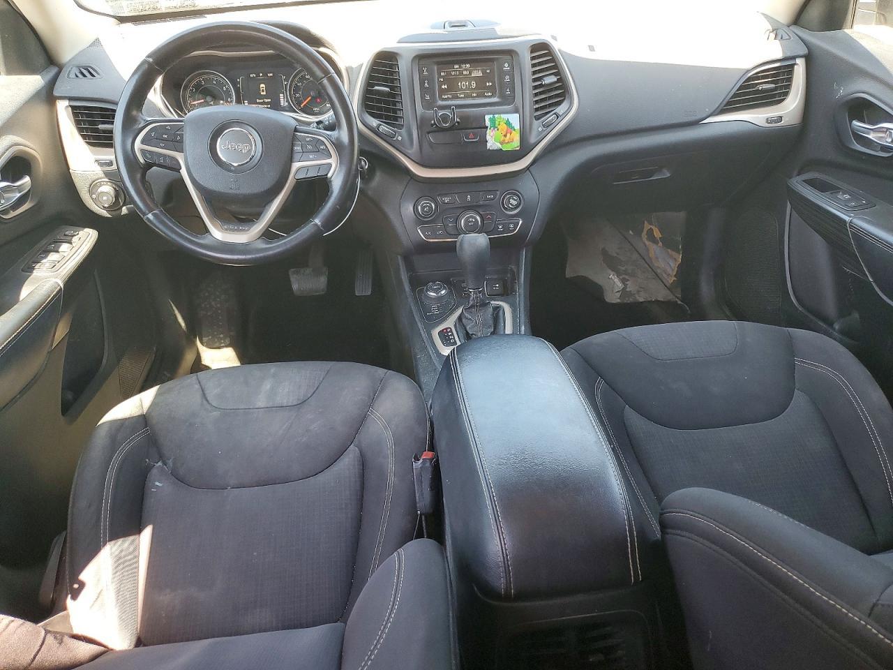 2015 Jeep Cherokee Latitude - zdjęcie 8