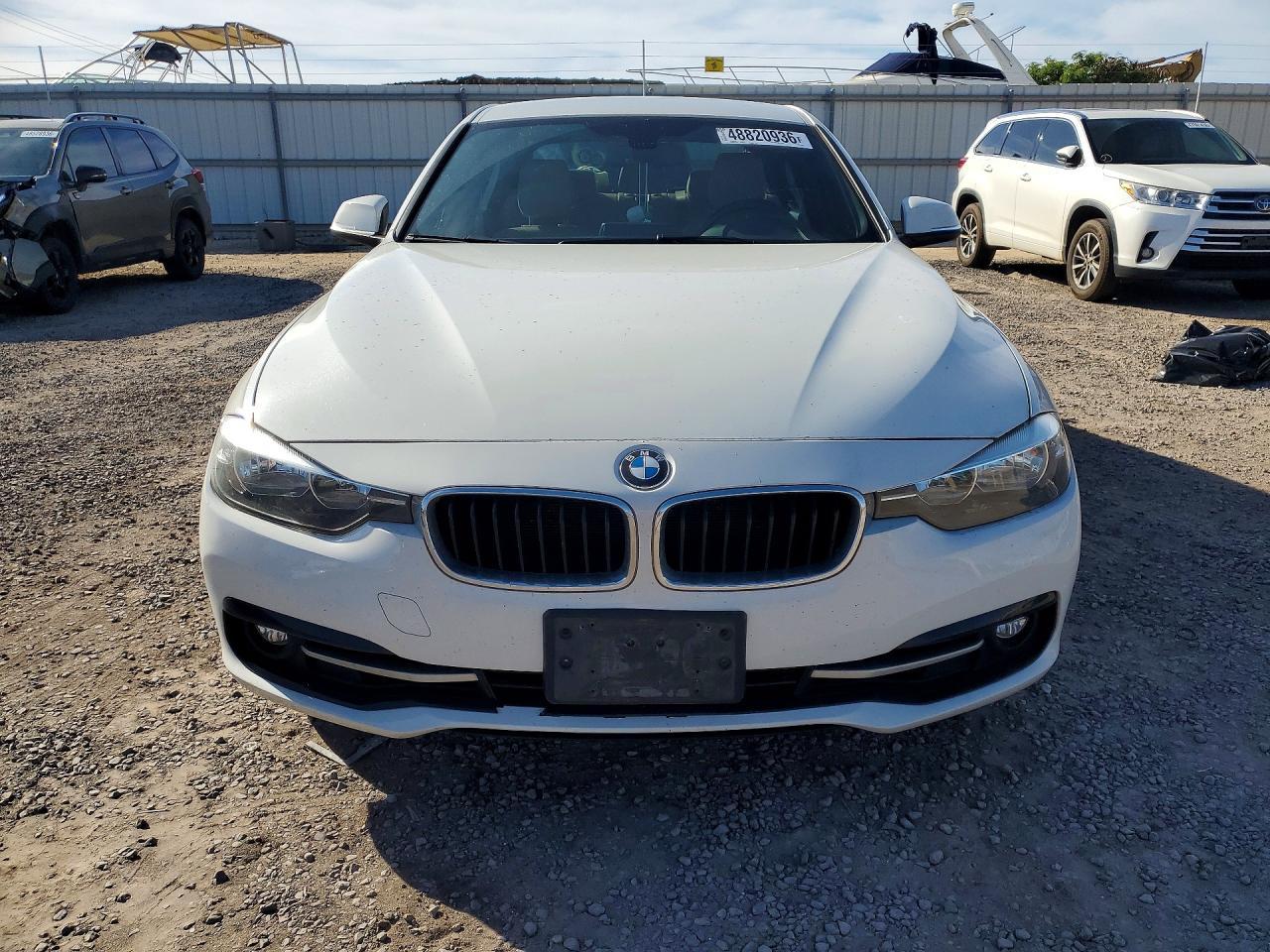 2017 BMW 330 I - zdjęcie 5
