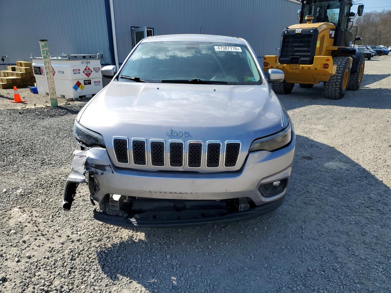 2019 Jeep Cherokee Latitude Plus - zdjęcie 5