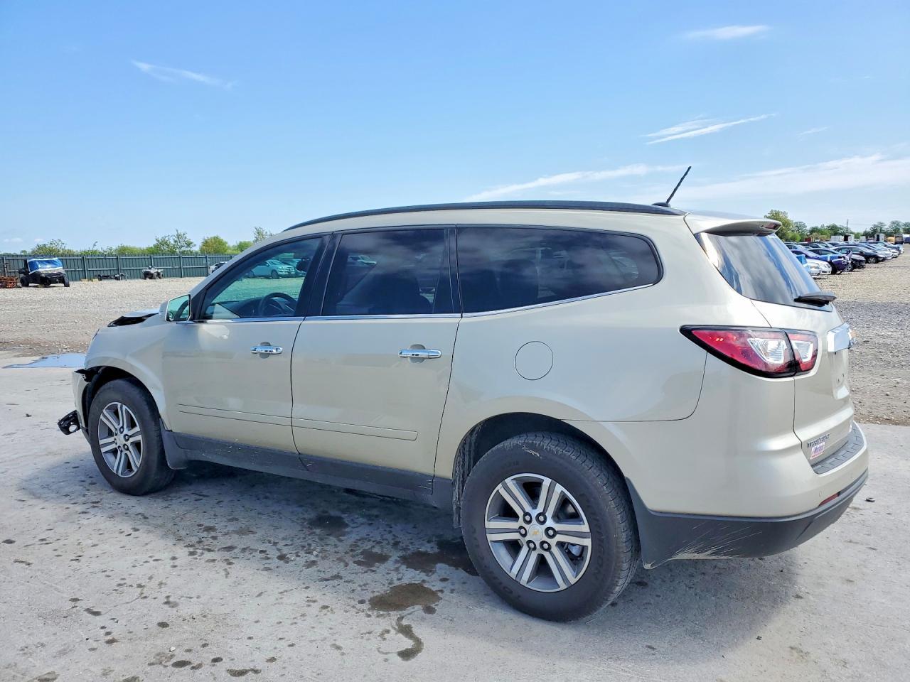 2015 Chevrolet Traverse Lt - zdjęcie 2