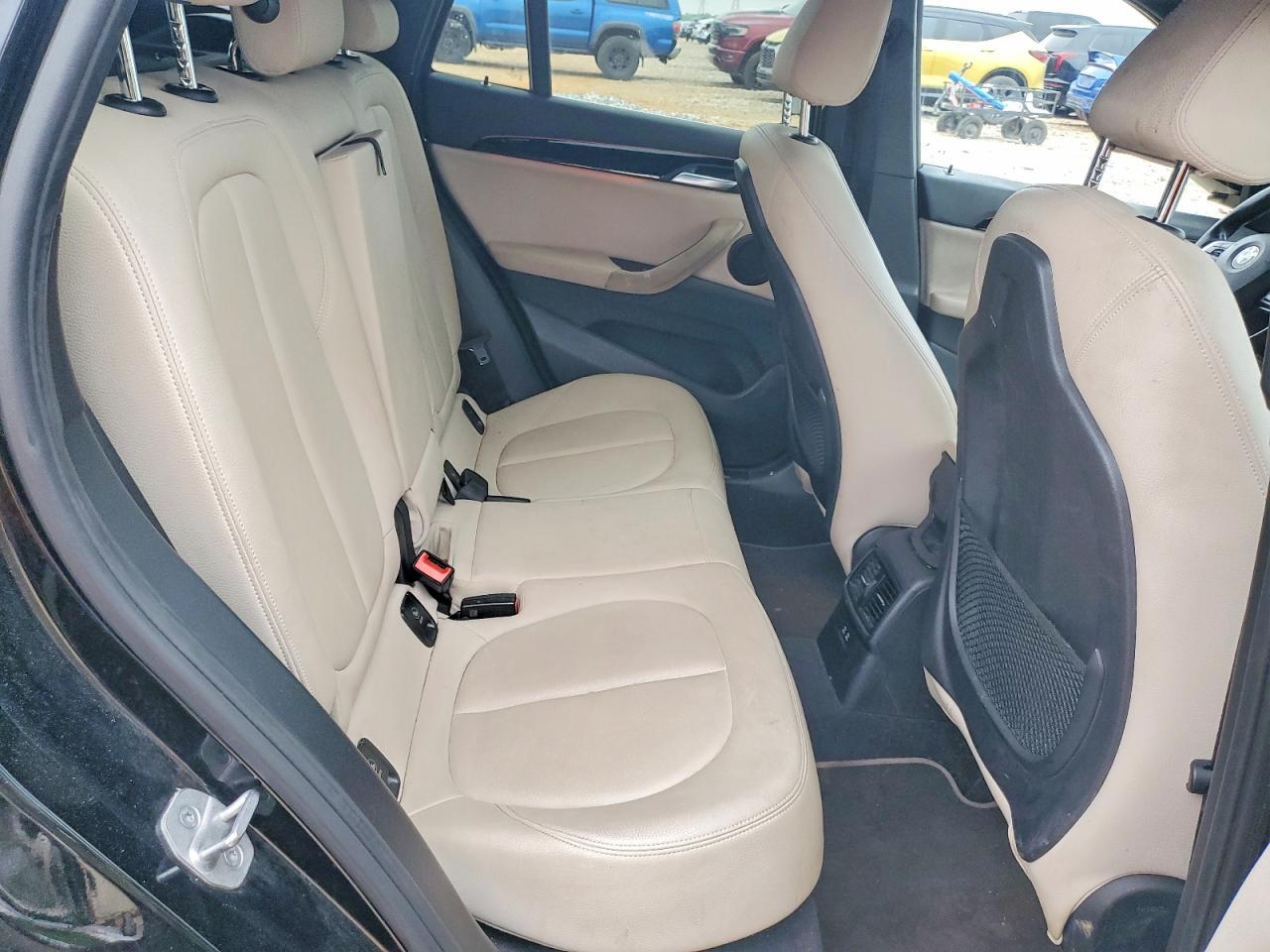 2021 BMW X1 Sdrive28I - zdjęcie 11