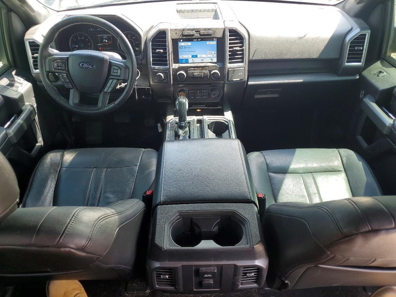2016 Ford F150 Supercrew - zdjęcie 8