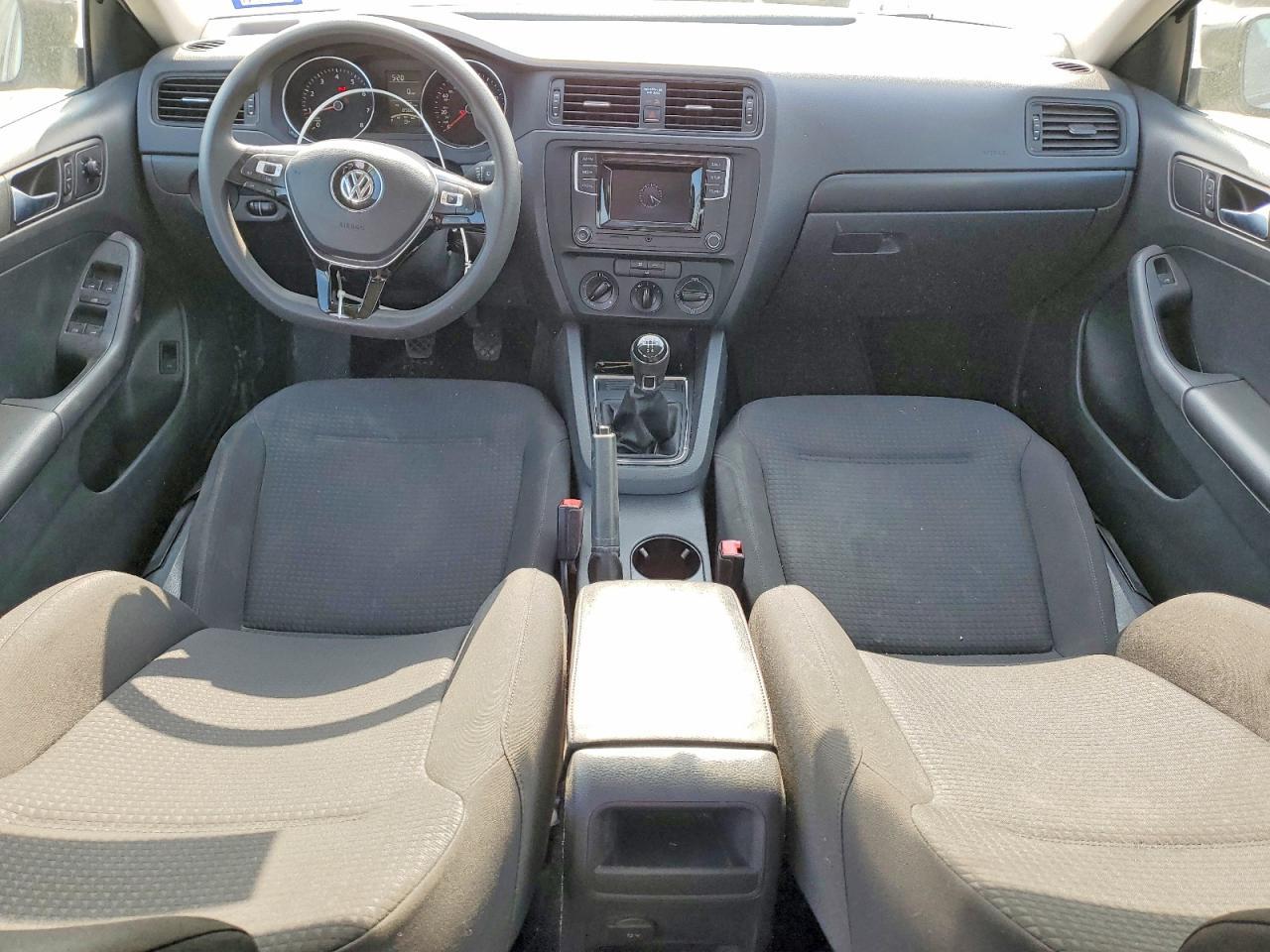 2016 Volkswagen Jetta S - zdjęcie 8