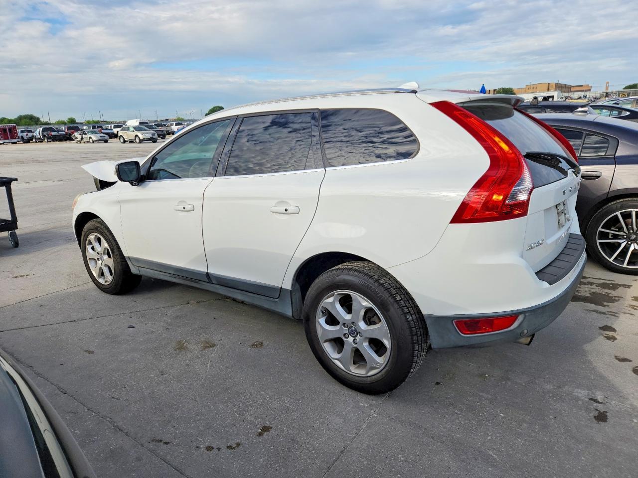2013 Volvo Xc60 3.2 - zdjęcie 2