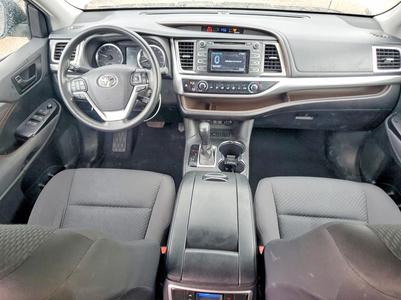 2019 Toyota Highlander Le - zdjęcie 8