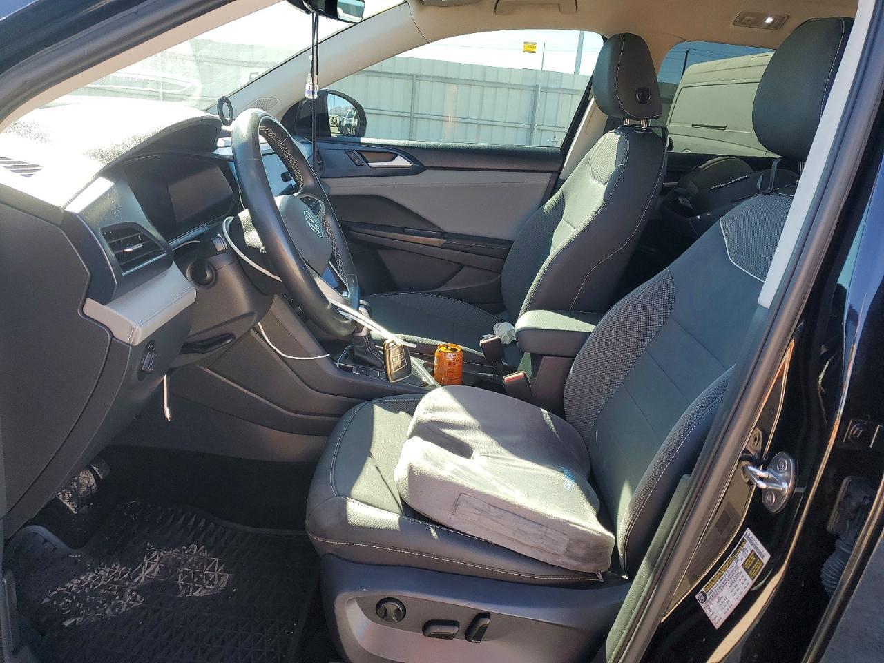 2024 Volkswagen Taos Se - zdjęcie 7