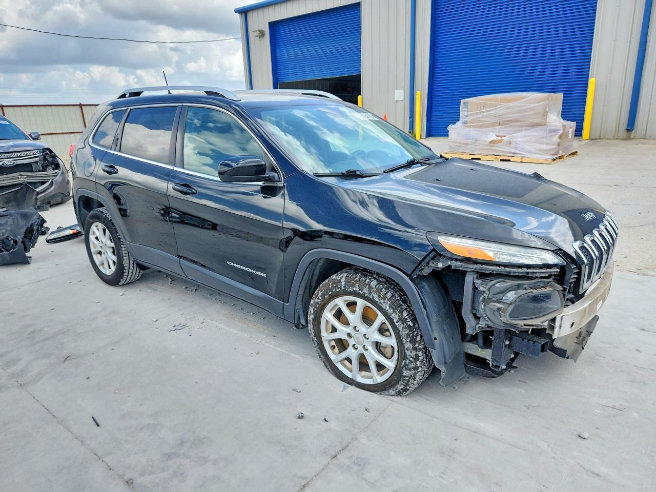 2017 Jeep Cherokee Latitude - zdjęcie 4