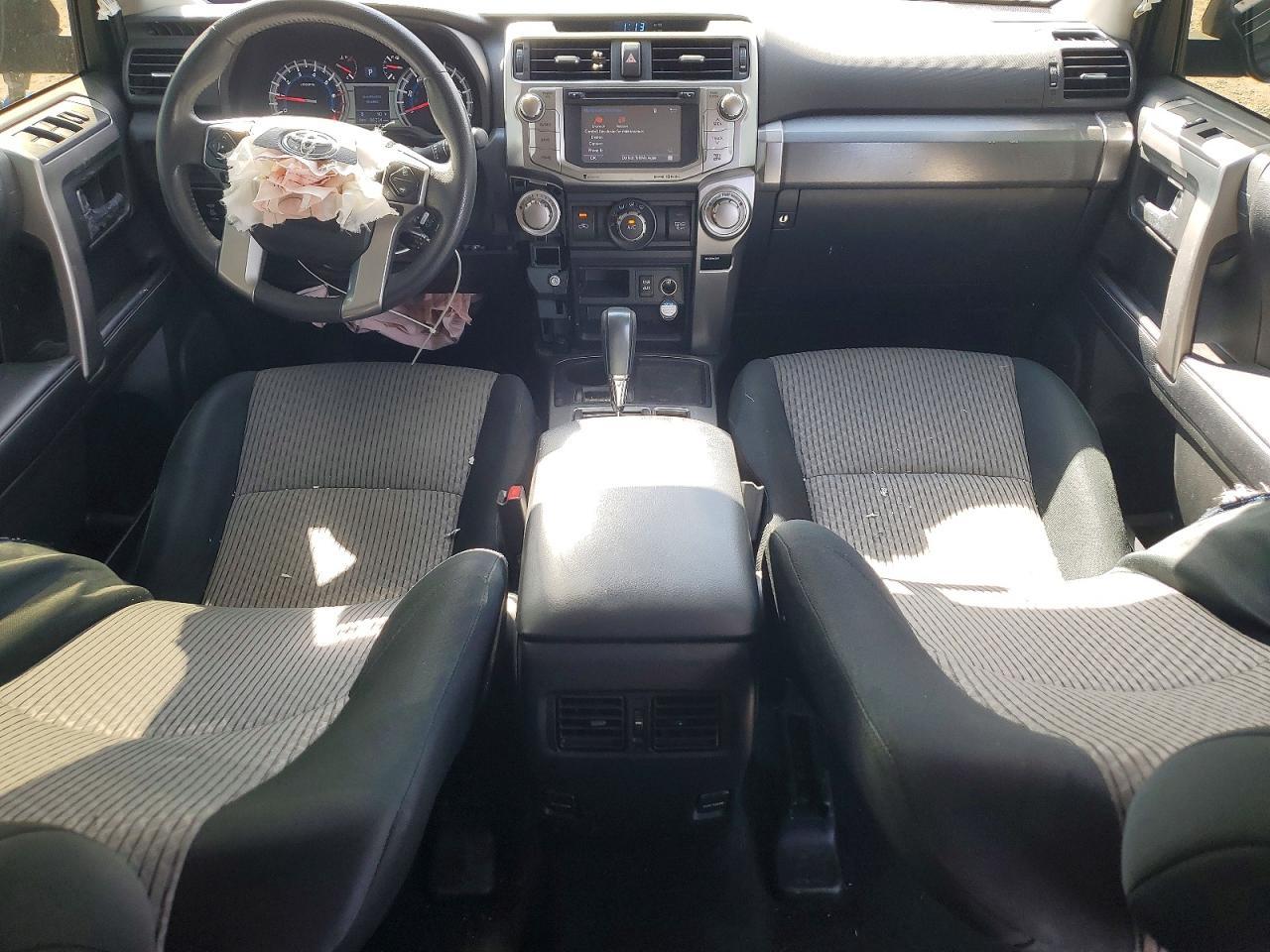 2019 Toyota 4Runner Sr5 - zdjęcie 8