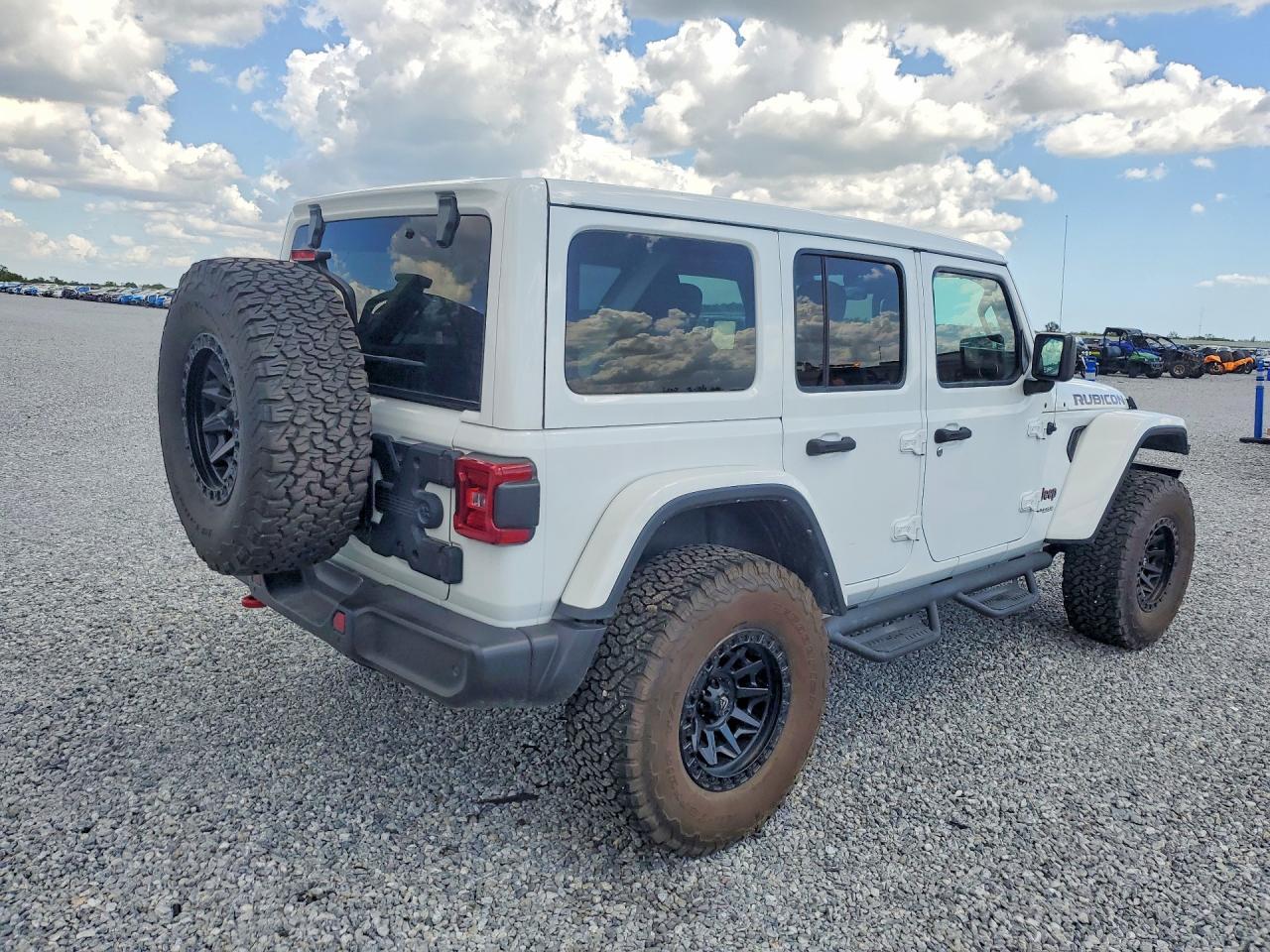 2022 Jeep Wrangler Unlimited Rubicon - zdjęcie 3
