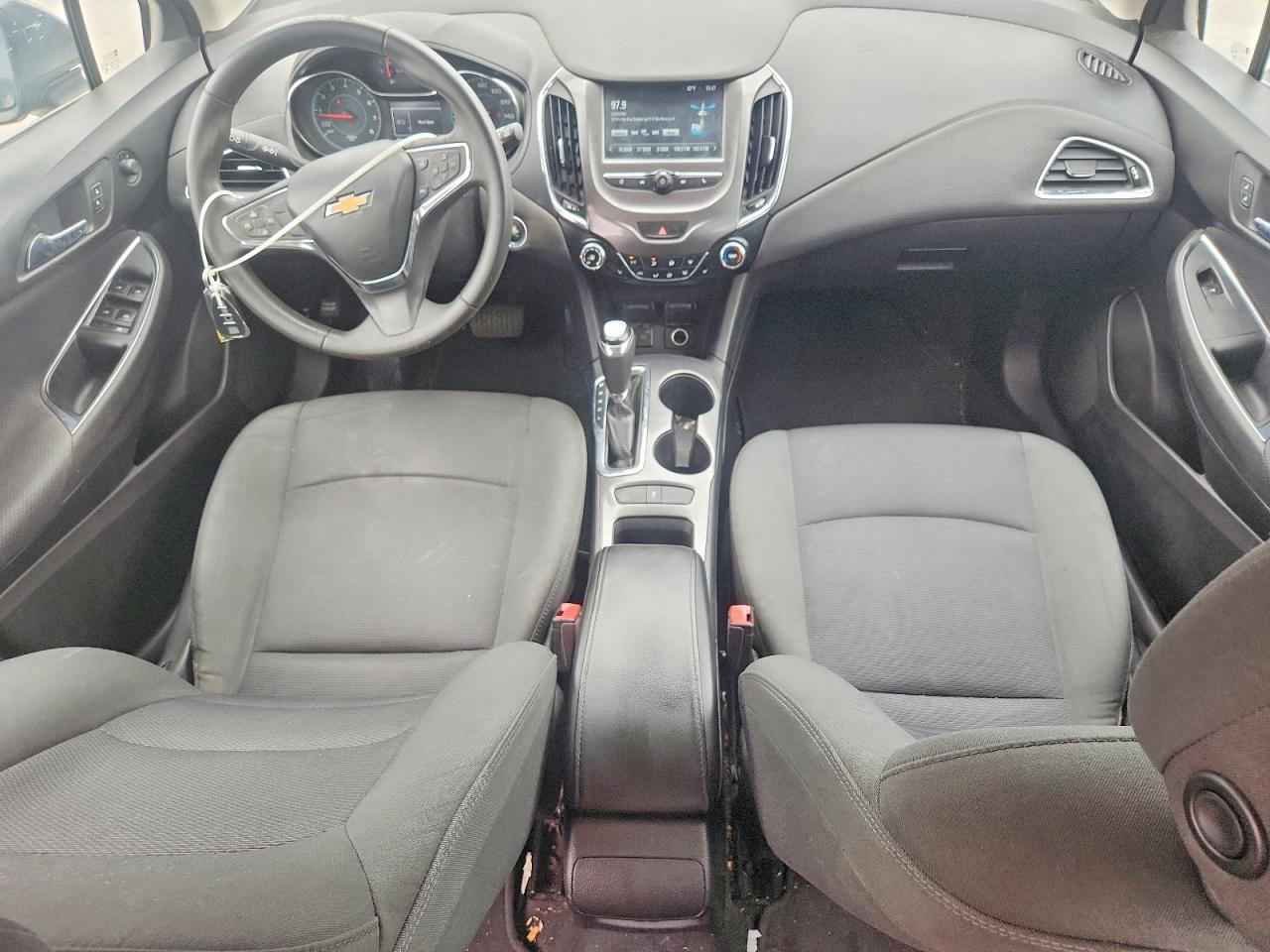 2018 Chevrolet Cruze Lt - zdjęcie 8