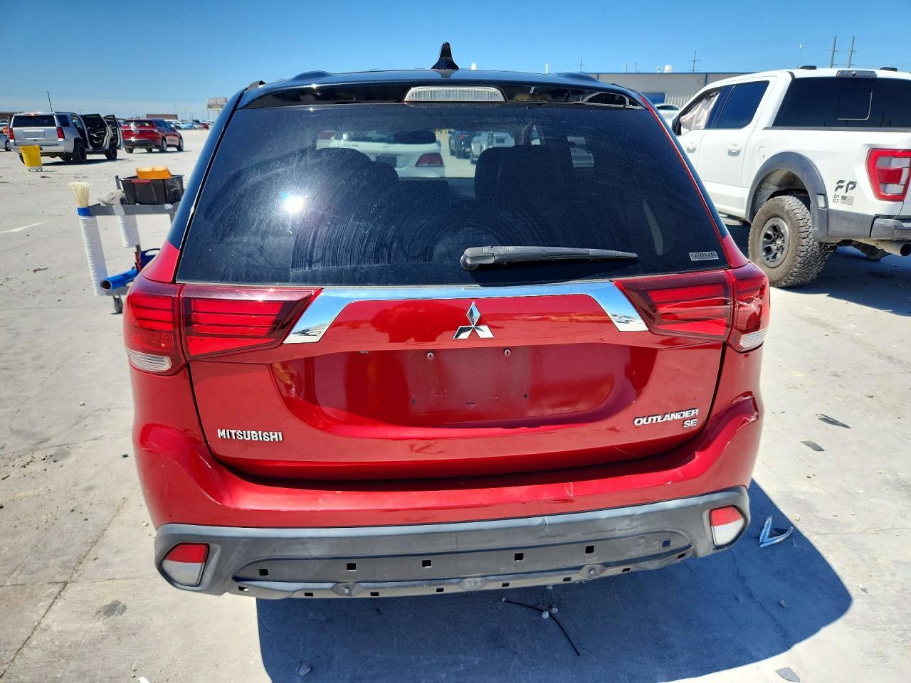 2019 Mitsubishi Outlander Se - zdjęcie 6