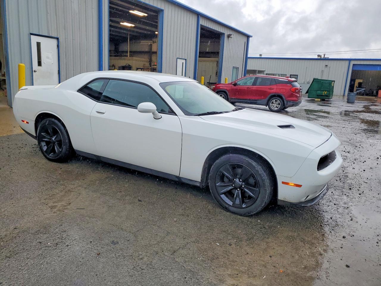 2017 Dodge Challenger Sxt - zdjęcie 4