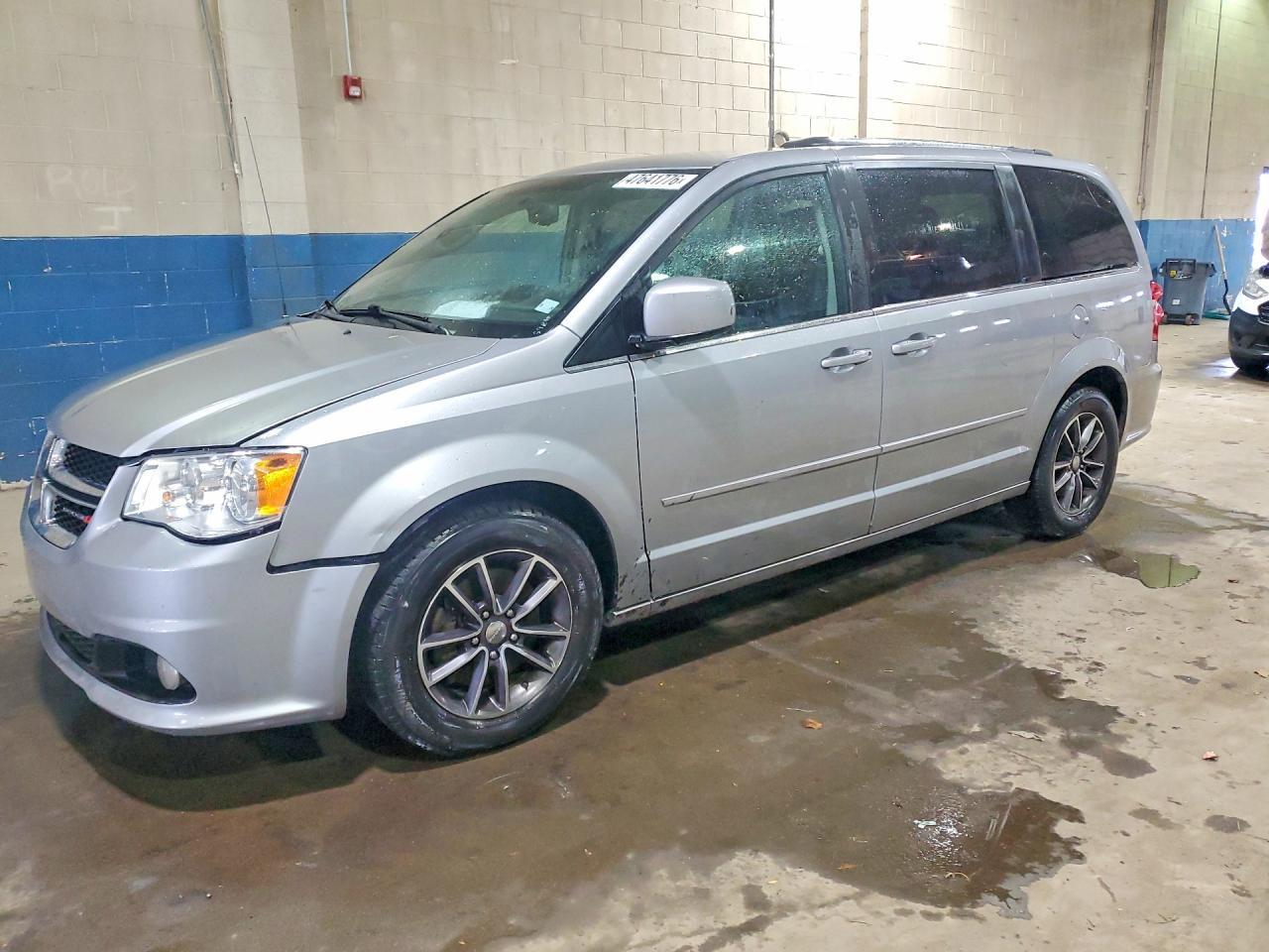 2016 Dodge Grand Caravan Sxt - zdjęcie główne