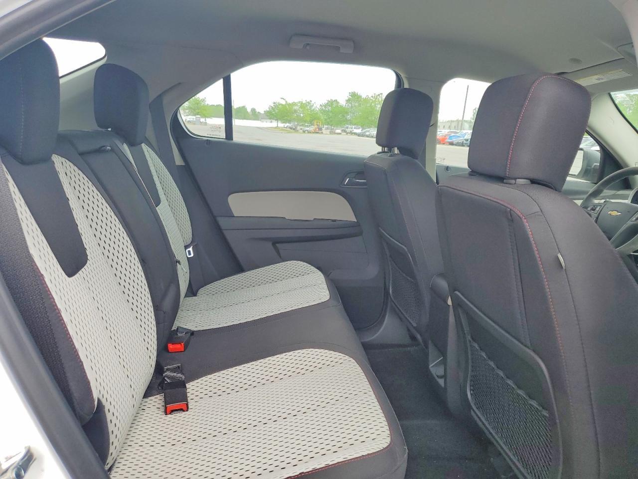 2015 Chevrolet Equinox Ls - zdjęcie 11