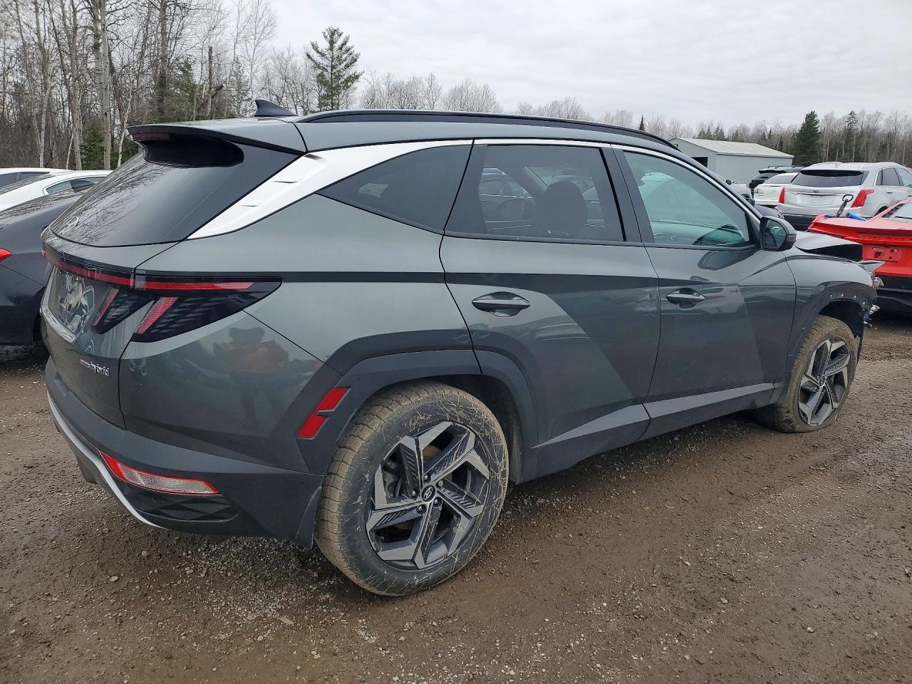 2023 Hyundai Tucson Luxury - zdjęcie 3