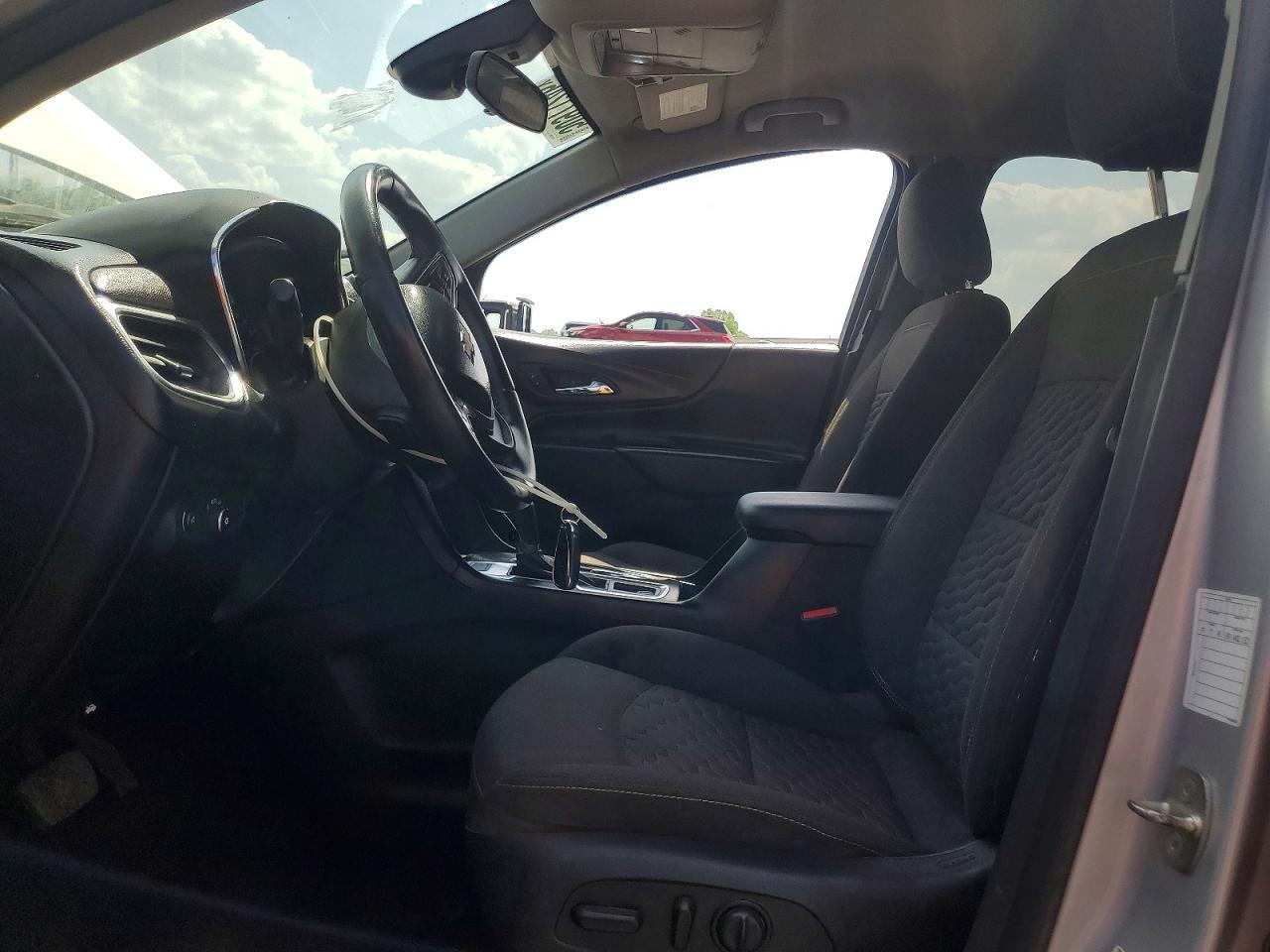 2020 Chevrolet Equinox Lt - zdjęcie 7