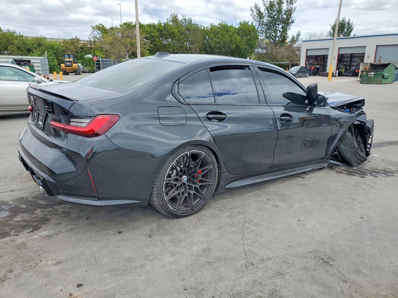 BMW M3 - zdjęcie 3