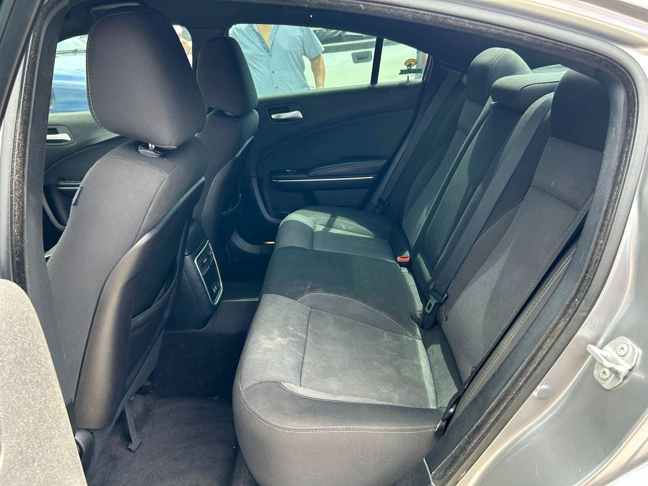 2018 Dodge Charger Sxt - zdjęcie 6