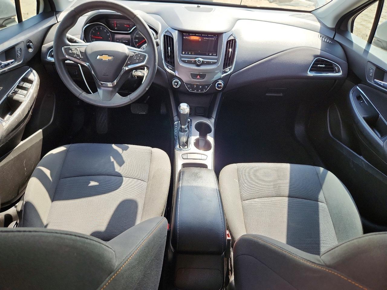 2019 Chevrolet Cruze - zdjęcie 8