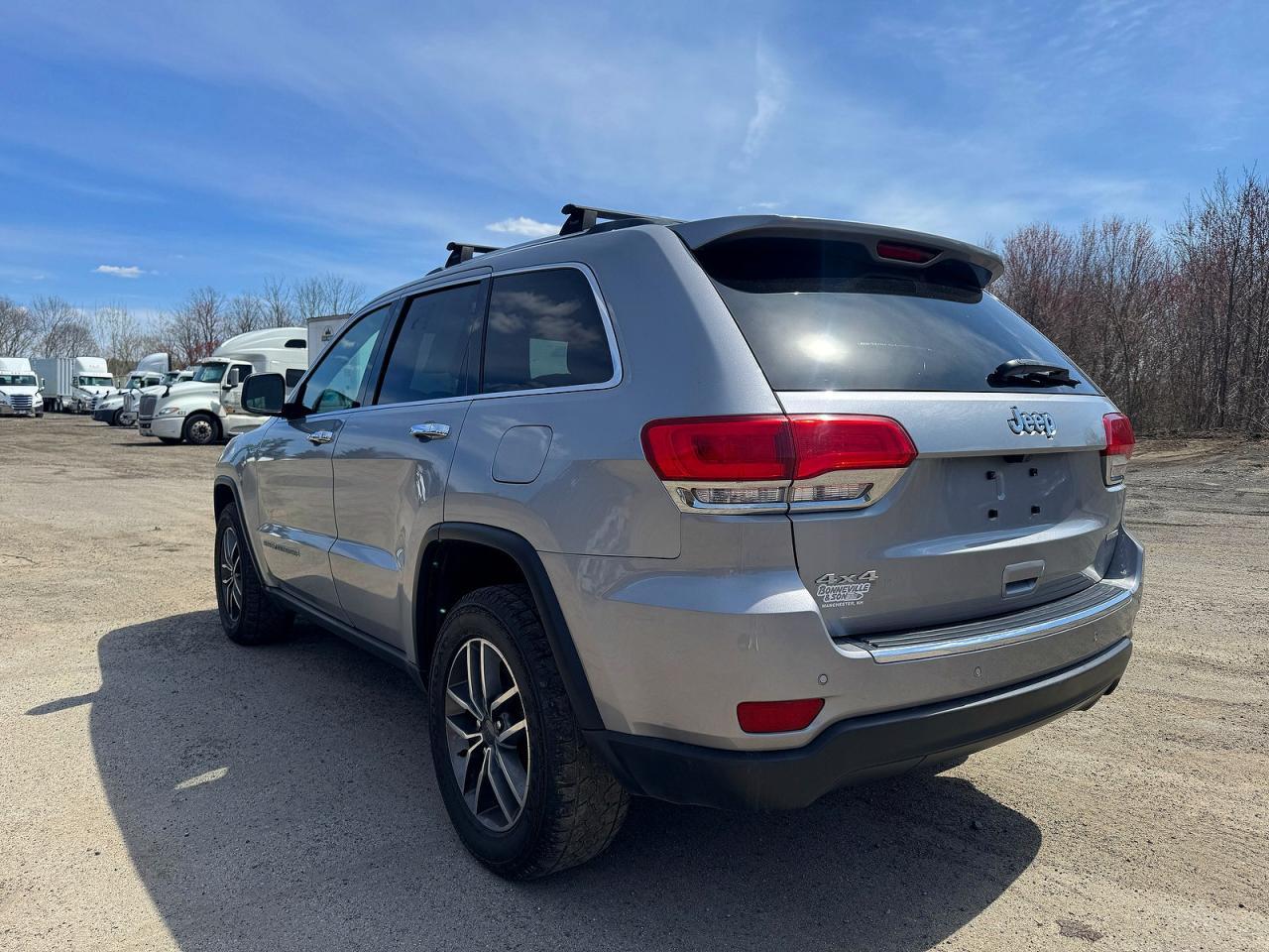 2019 Jeep Grand Cherokee Limited - zdjęcie 3