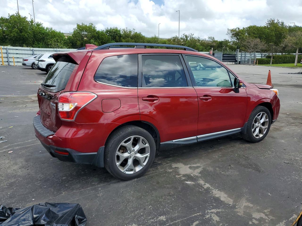 2016 Subaru Forester 2.5I Touring - zdjęcie 3
