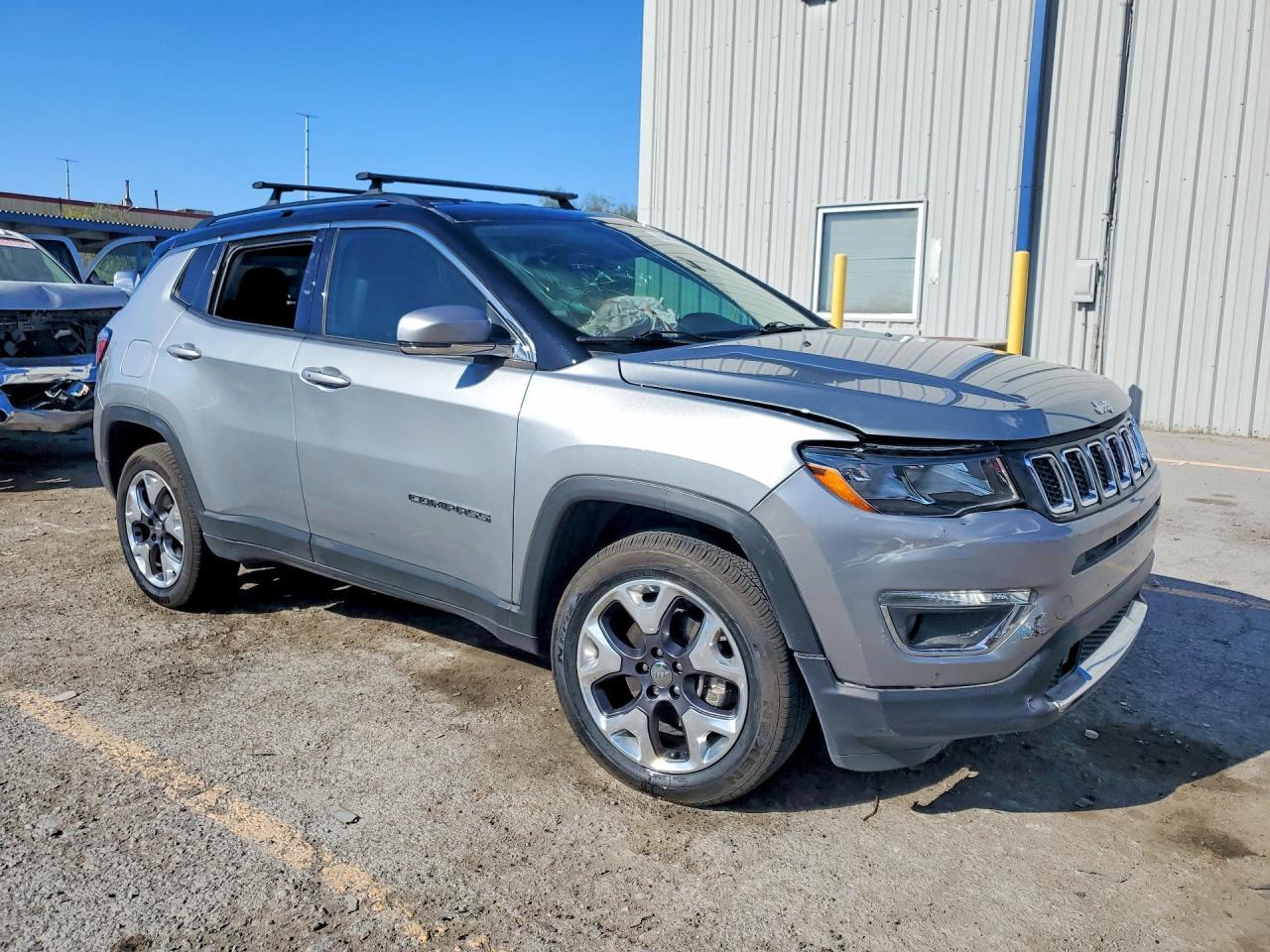 2021 Jeep Compass Limited - zdjęcie 4