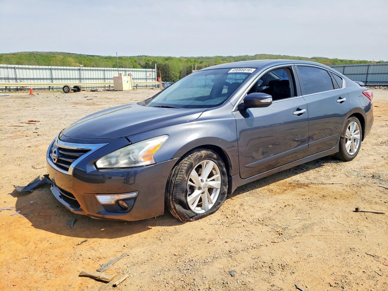 2013 Nissan Altima 2.5 - zdjęcie główne