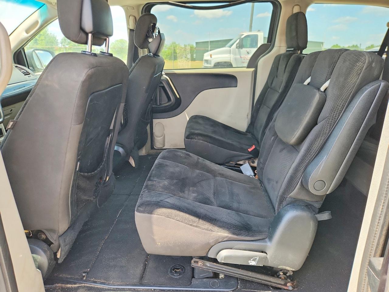 2017 Dodge Grand Caravan - zdjęcie 11