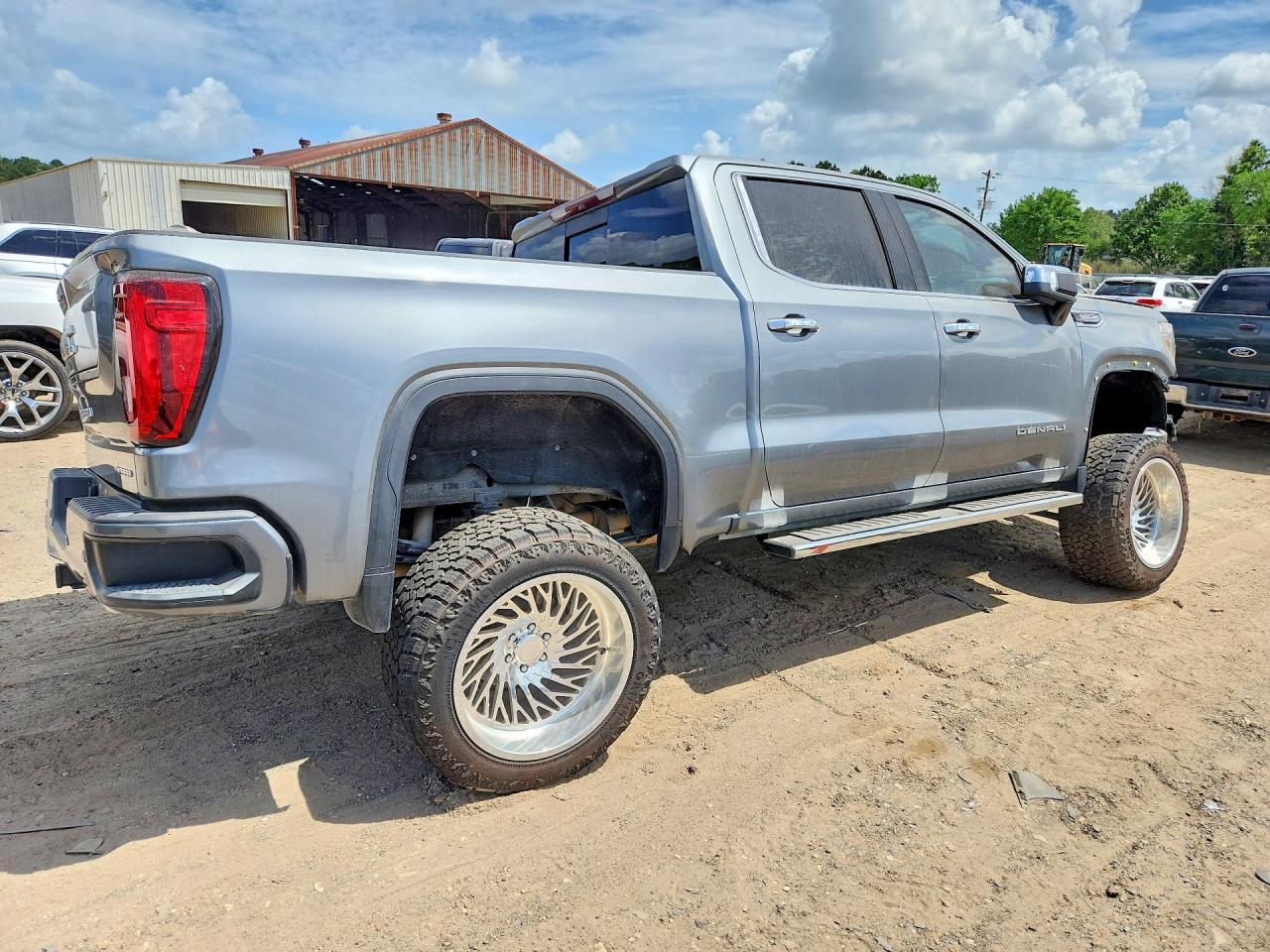 2019 GMC Sierra C1500 Denali - zdjęcie 3
