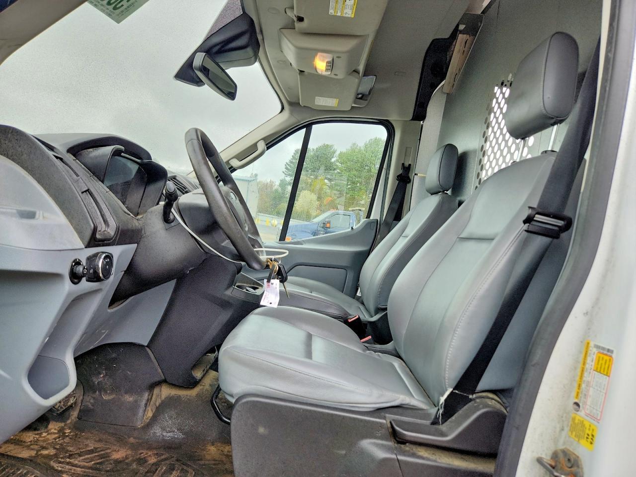 2018 Ford Transit T-250 - zdjęcie 7