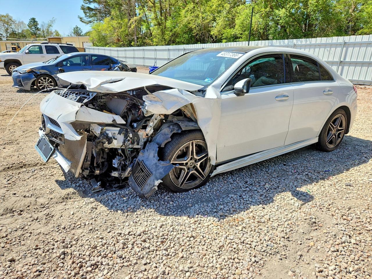 2020 Mercedes-Benz A 220 4Matic - zdjęcie główne