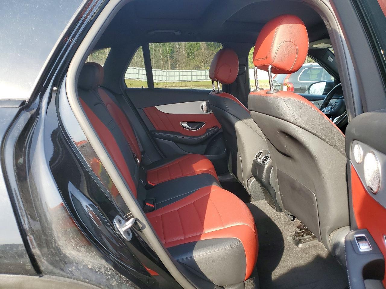 2021 Mercedes-Benz Glc 300 4Matic - zdjęcie 11