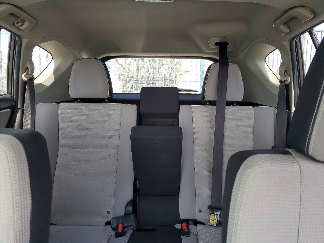 2017 Toyota Rav4 Xle - zdjęcie 10