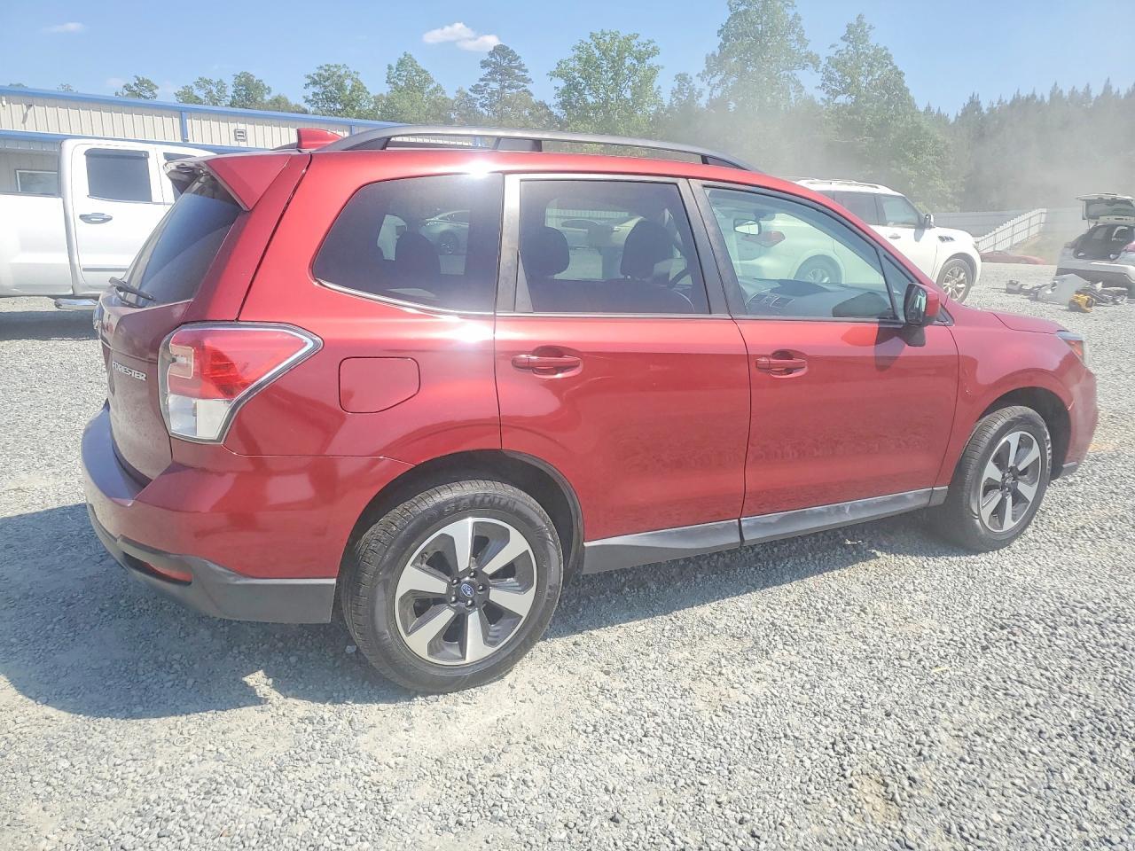 2018 Subaru Forester 2.5I Premium - zdjęcie 3