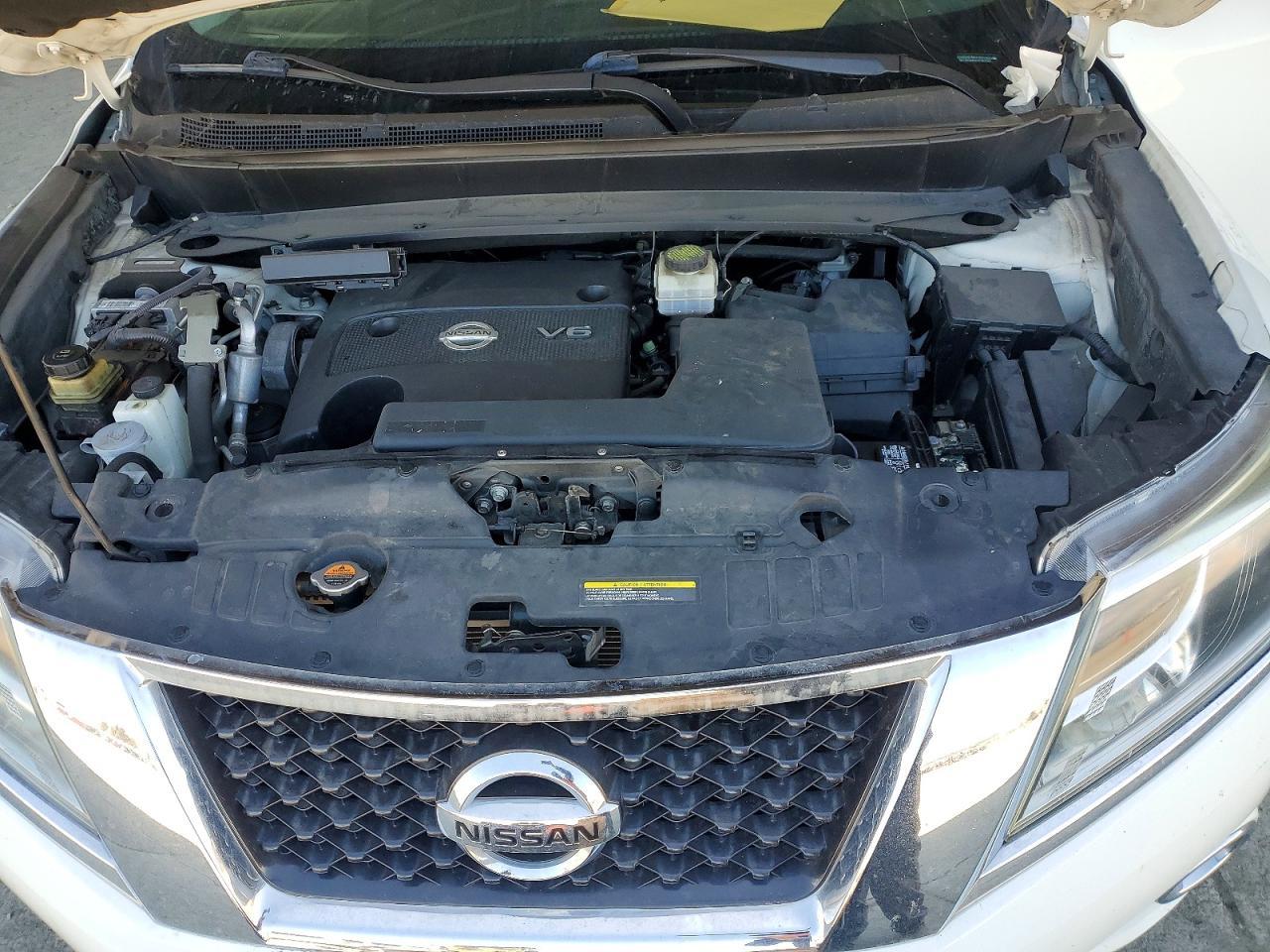 2016 Nissan Pathfinder Sv - zdjęcie 12