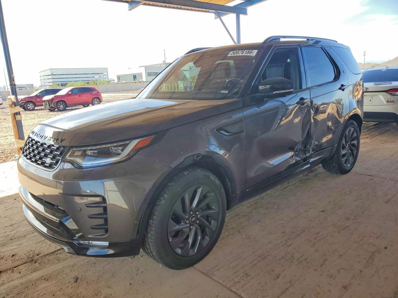 2022 Land Rover Discovery S R-Dynamic - zdjęcie główne