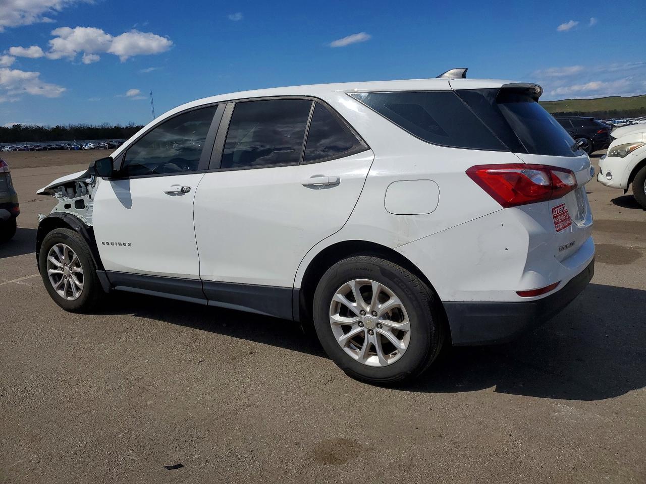 2021 Chevrolet Equinox - zdjęcie 2