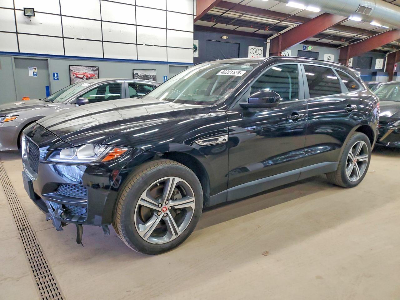 2017 Jaguar F-Pace Premium - zdjęcie główne