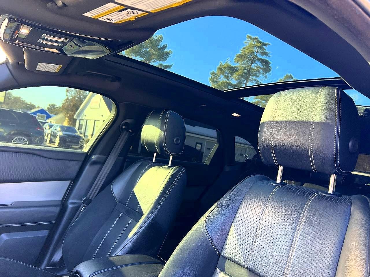 2018 Land Rover Range Rover Velar R-Dynamic Se - zdjęcie 9