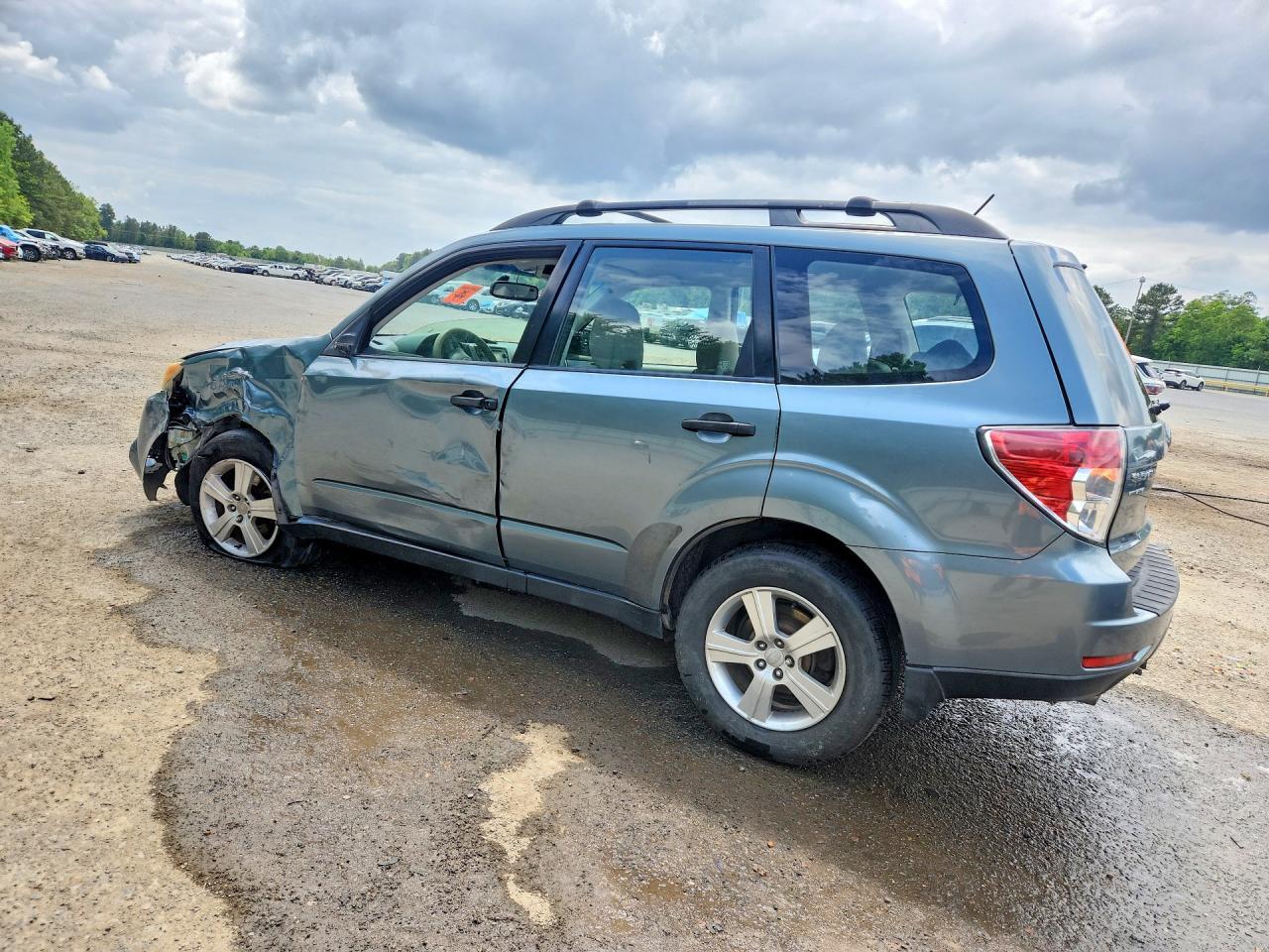 2013 Subaru Forester 2.5X - zdjęcie 2