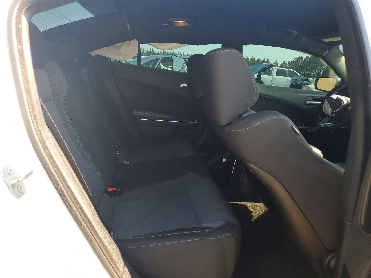 2016 Dodge Charger Sxt - zdjęcie 10