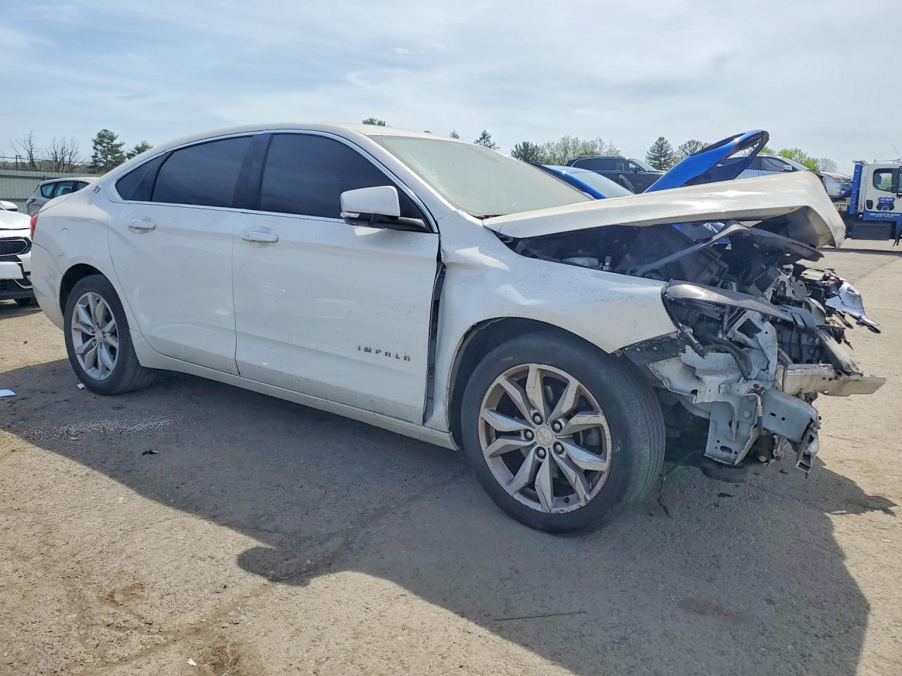 2019 Chevrolet Impala Lt - zdjęcie 4
