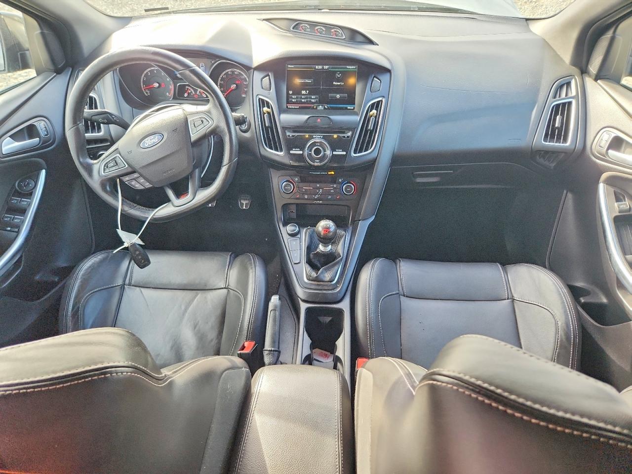 2015 Ford Focus St - zdjęcie 8