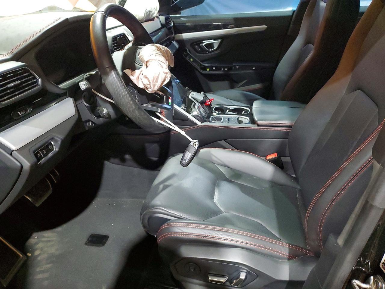 2019 Lamborghini Urus - zdjęcie 7