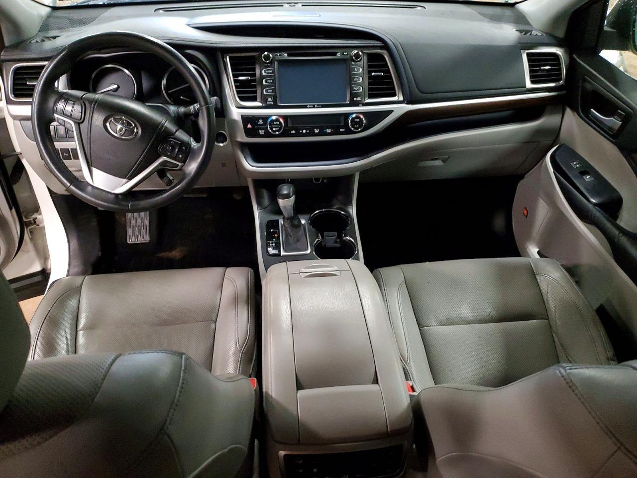 2014 Toyota Highlander Limited Platinum - zdjęcie 8