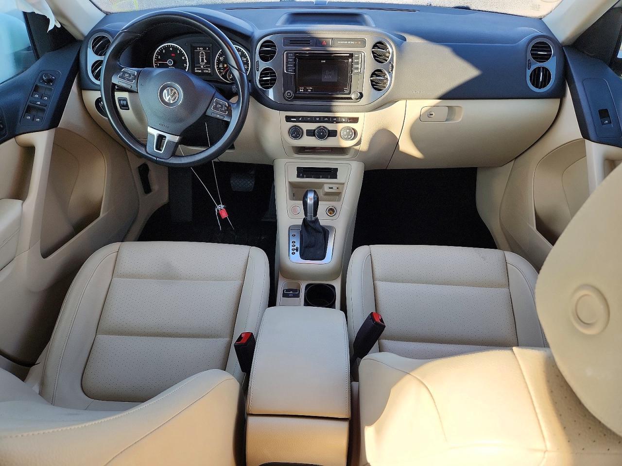 2017 Volkswagen Tiguan S - zdjęcie 8