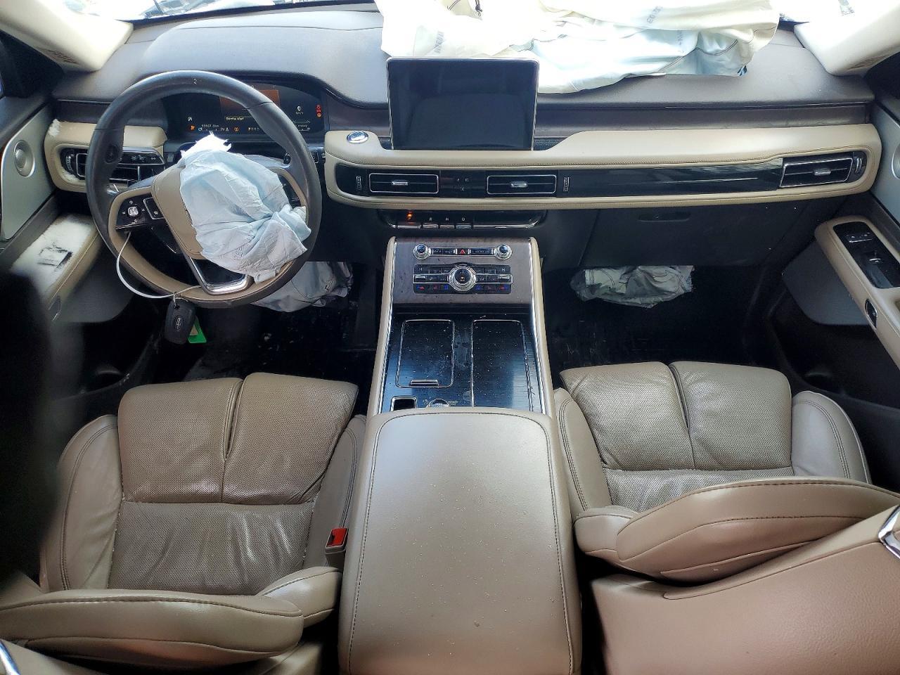 2020 Lincoln Aviator Reserve - zdjęcie 8