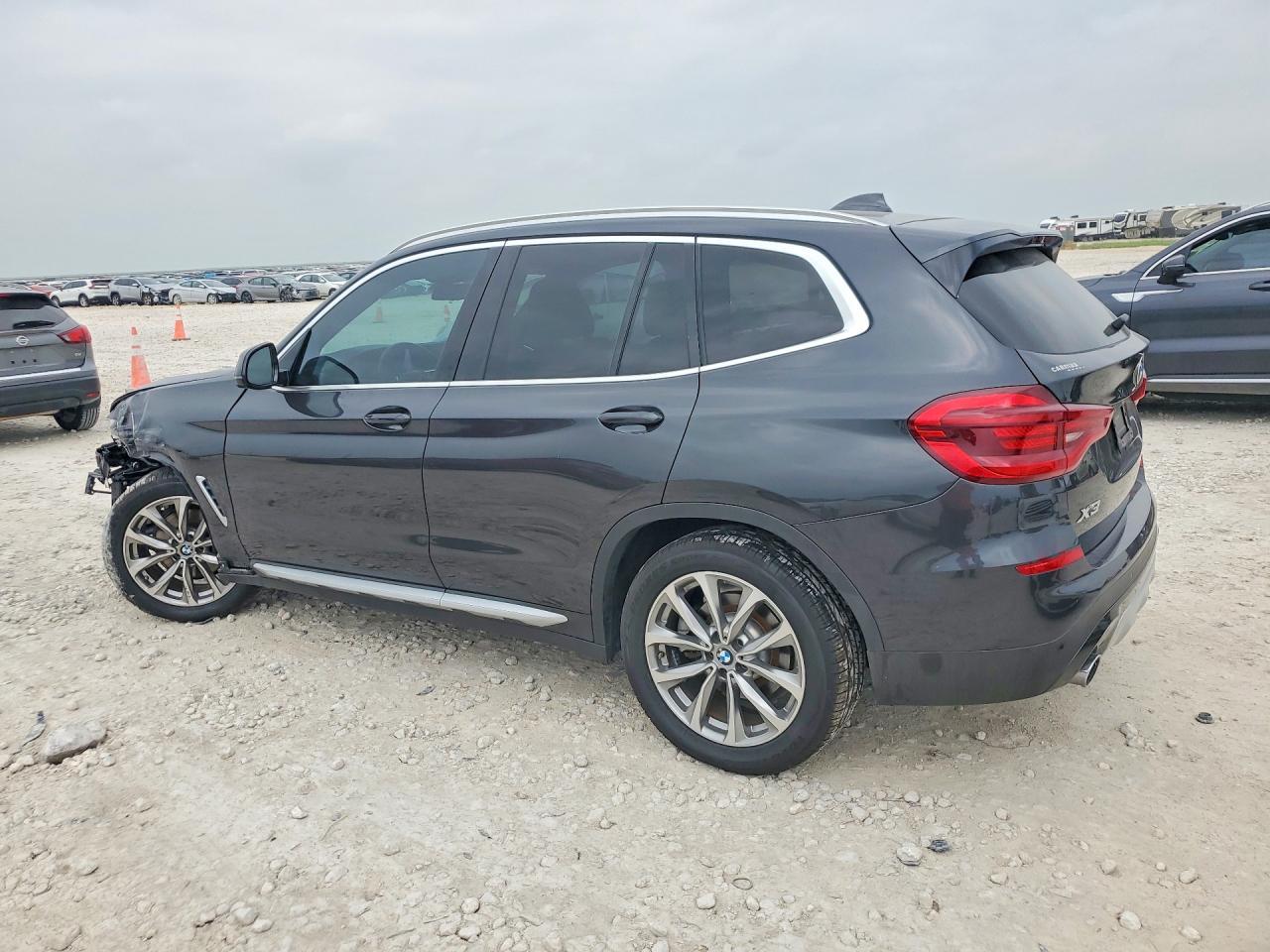 2019 BMW X3 Sdrive30I - zdjęcie 2